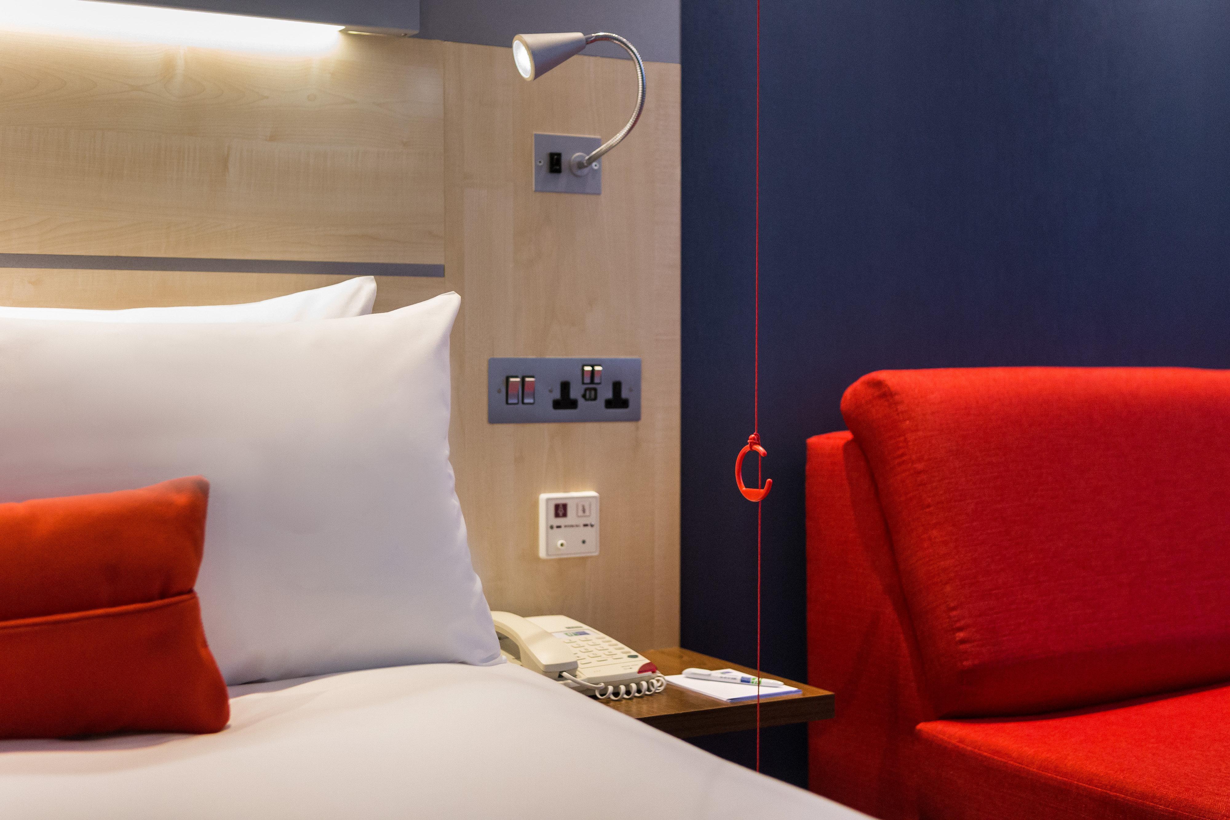 Holiday Inn Express London - Watford Junction By Ihg Екстер'єр фото